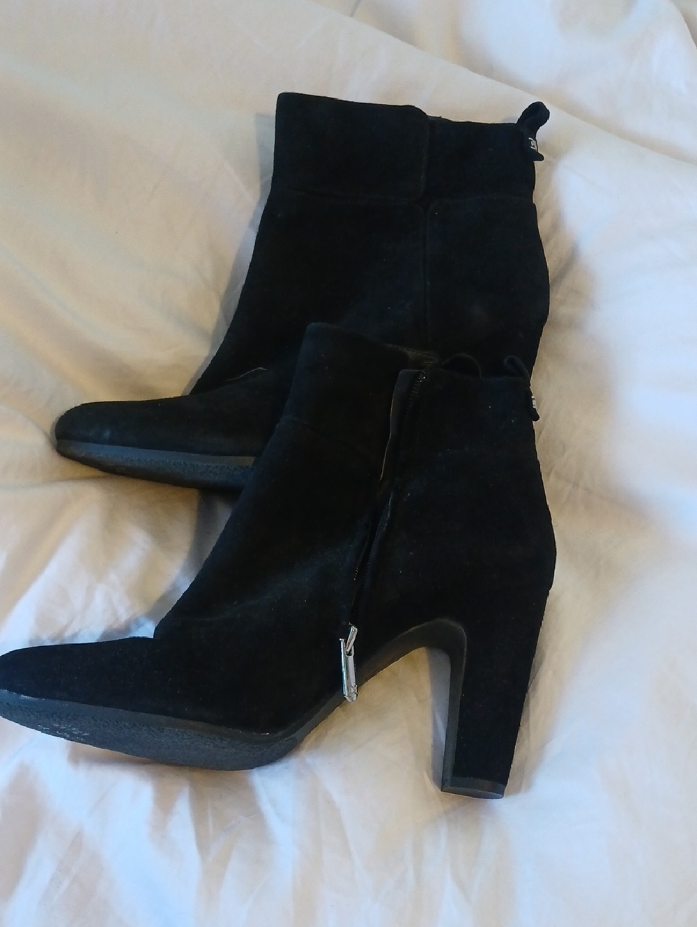 Black Women's Suede Ankle Boots with Block Heel